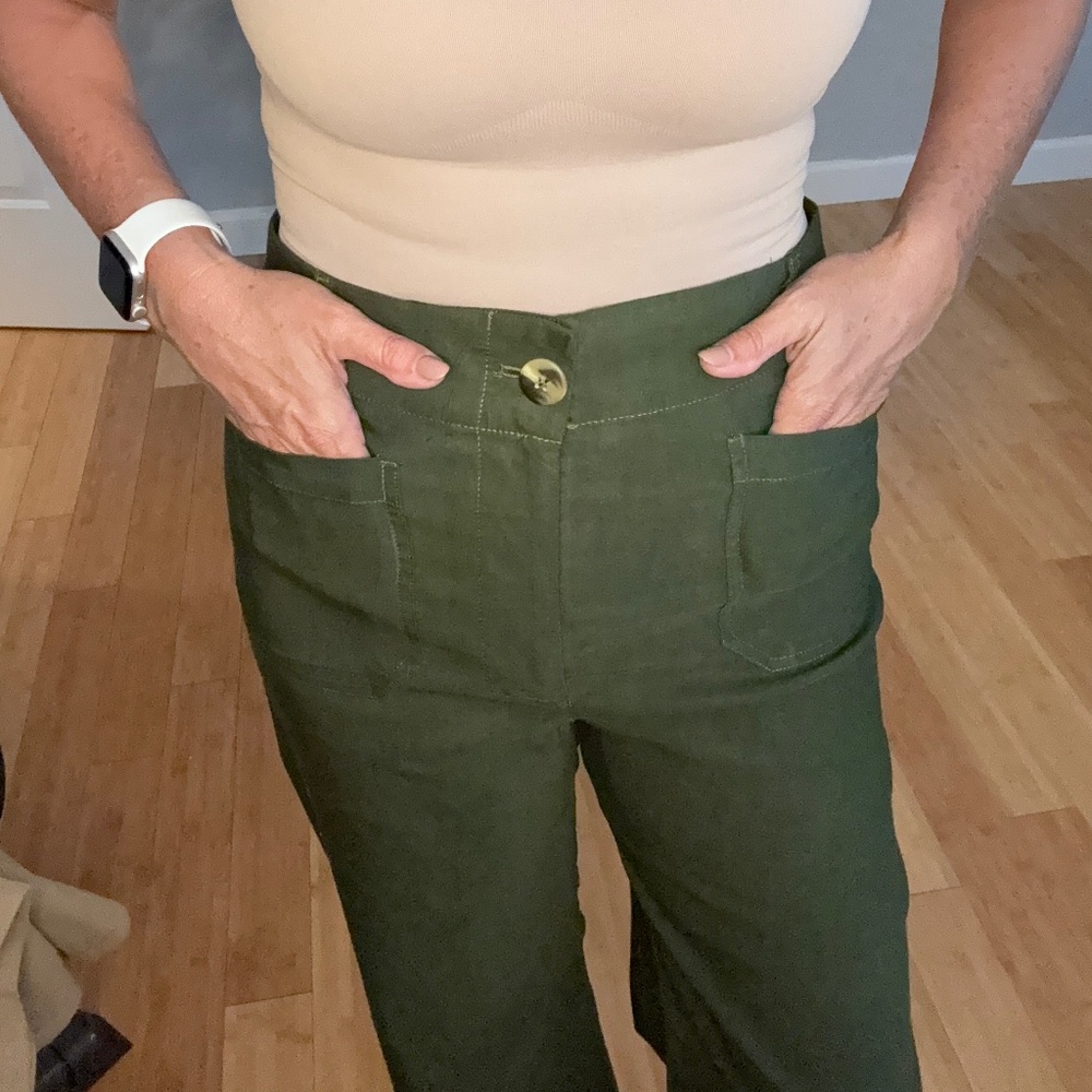Olive green wide leg crop pants